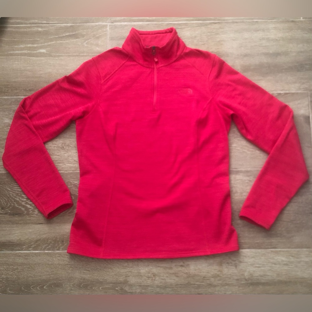 The North Face Women’s Long Sleeve Half Zip Pull Over In Red - Crimson - New